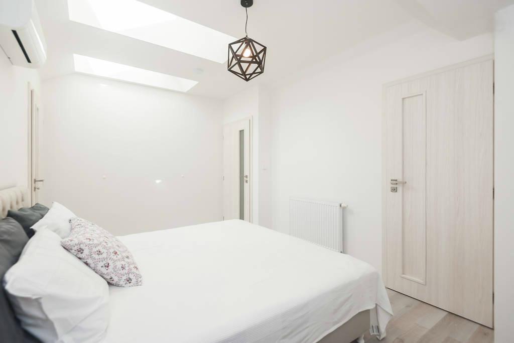 Kent Ridge Loft, Sokolska Apartment Прага Екстериор снимка